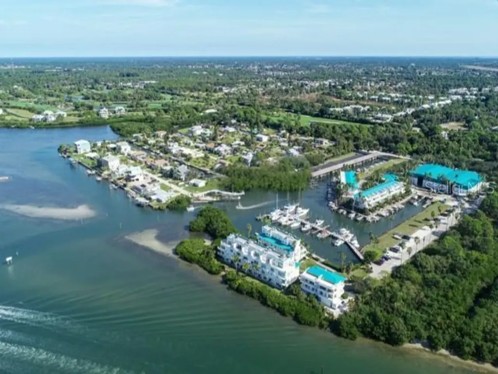 8272 Harborside Circle Englewood FL 34224