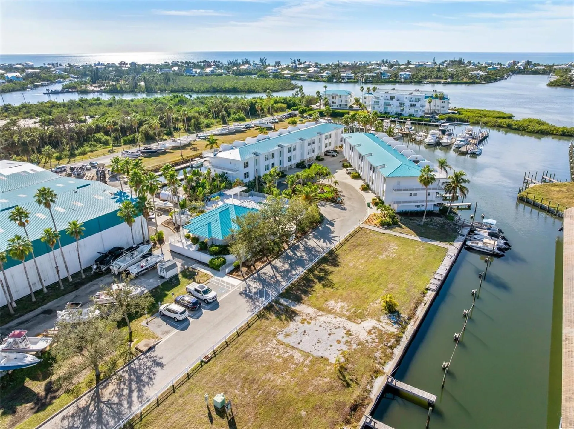 8272 Harborside Circle Englewood FL 34224