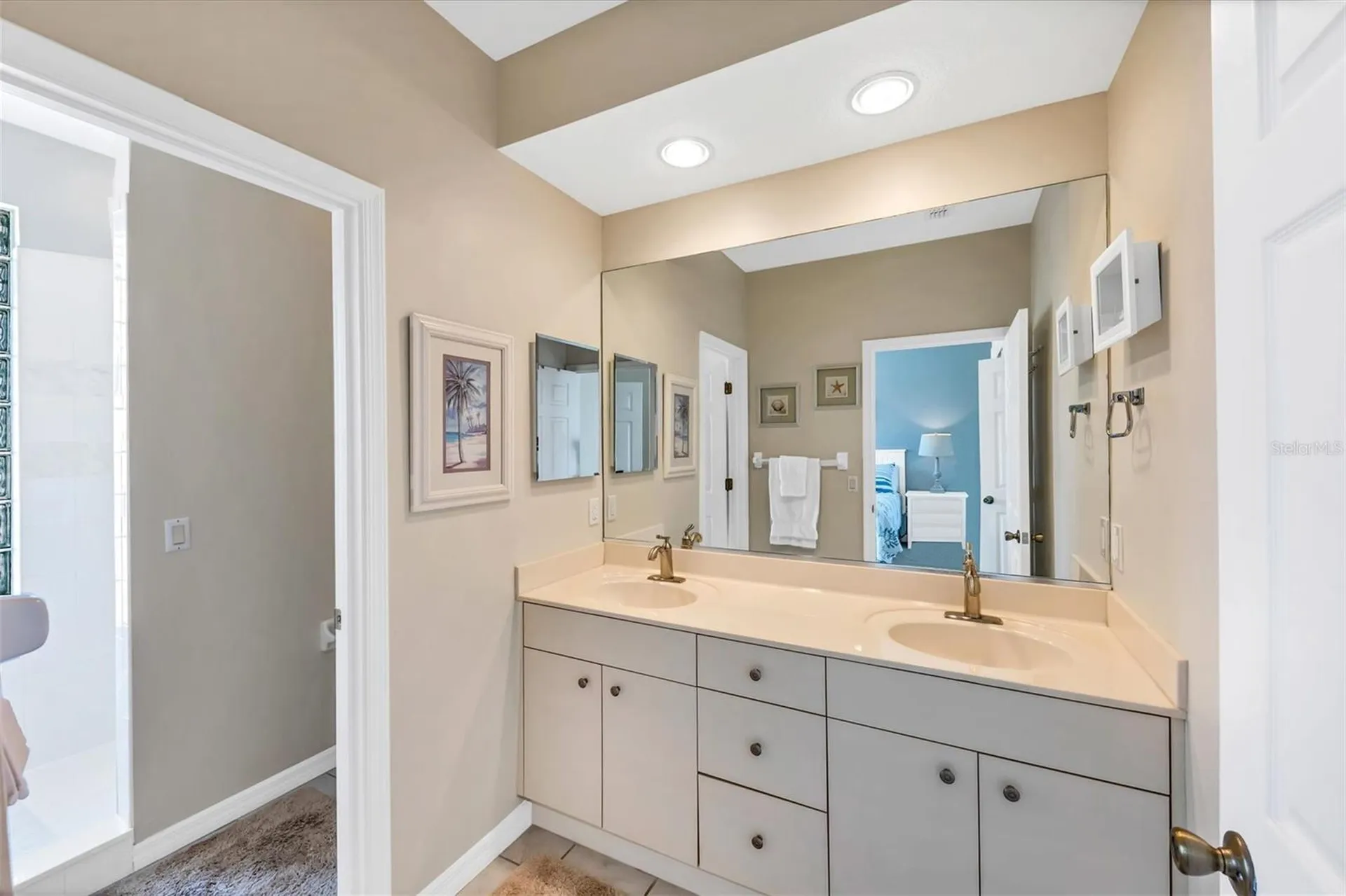 8272 Harborside Circle Englewood FL 34224