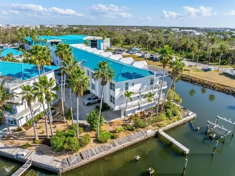 8272 Harborside Circle Englewood FL 34224
