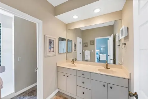 8272 Harborside Circle Englewood FL 34224