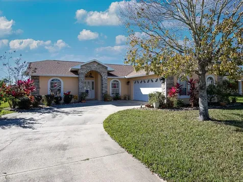 2396 Sweetwater Boulevard Saint Cloud FL 34772