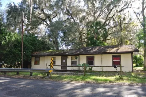 2402 NW 34th Place Lake Panasoffkee FL 33538