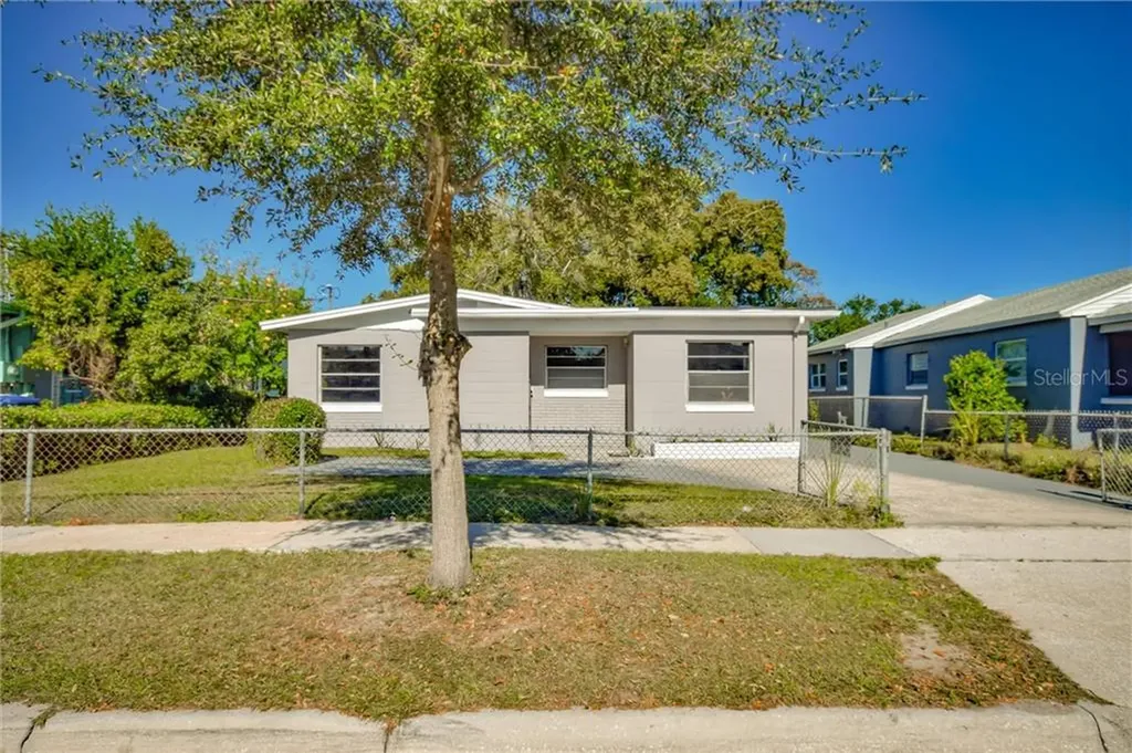 641 W Comstock Avenue Winter Park FL 32789