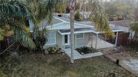 7013 Tamarack Drive Tampa FL 33637