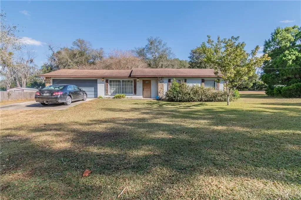11316 Sun Road Dade City FL 33525