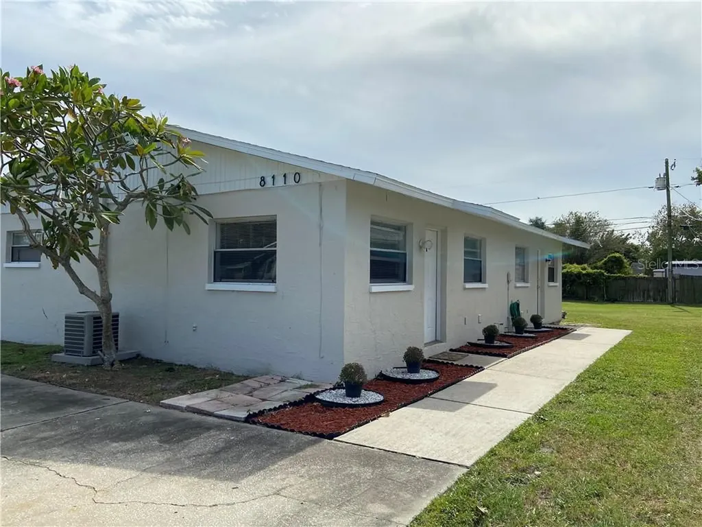 8110 50th Avenue N St Petersburg FL 33709
