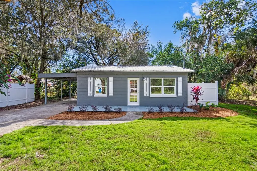 7310 Avonwood Street Tampa FL 33625
