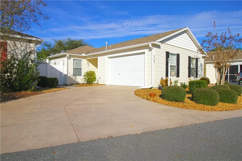 17160 SE 75th Leatherbury Avenue The Villages FL 32162