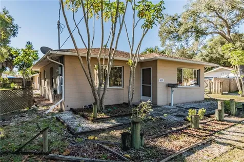 1923 18th Avenue W Bradenton FL 34205