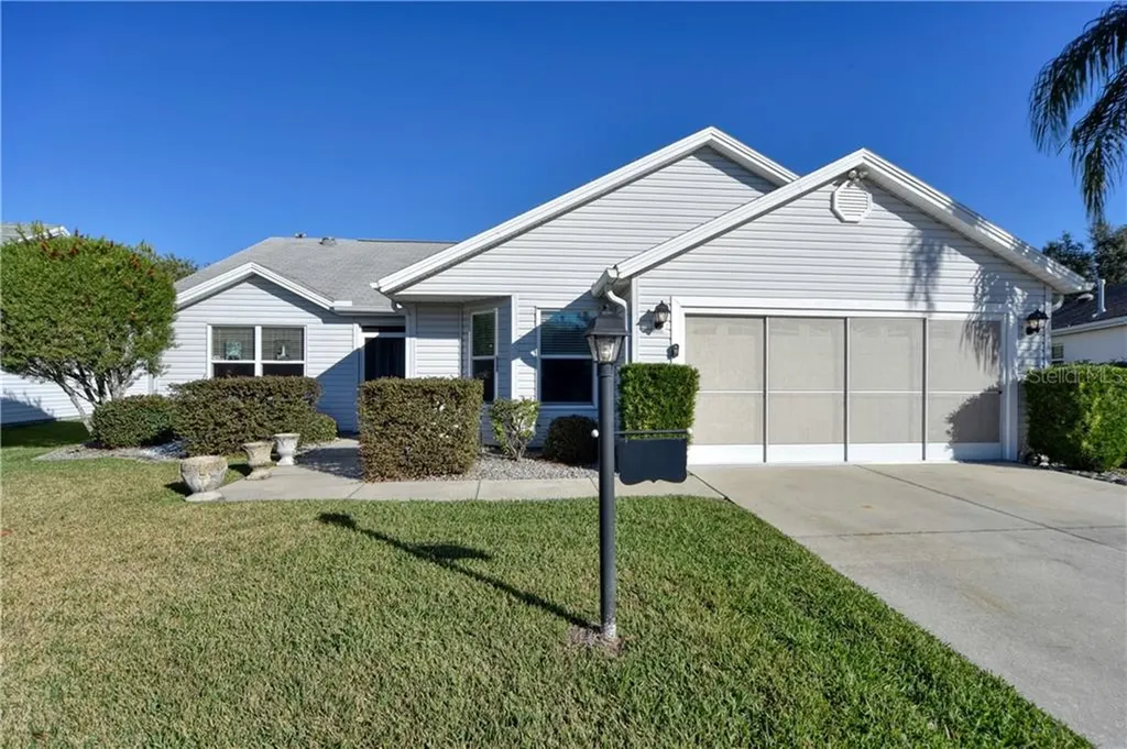 8245 SE 176th Lawson Loop The Villages FL 32162