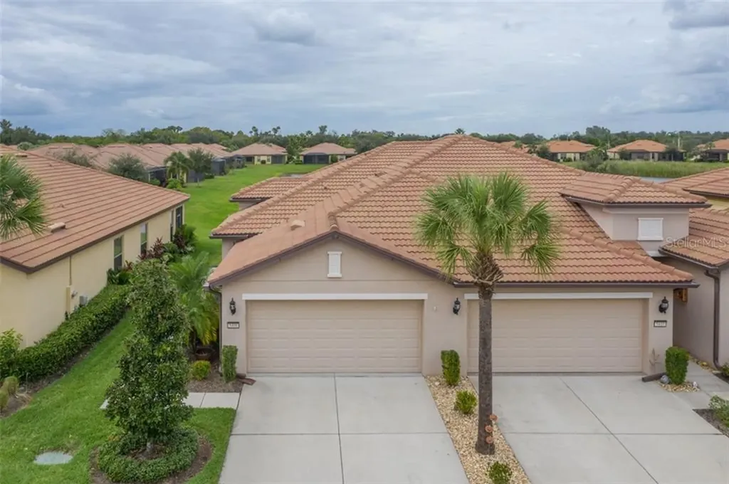 5408 Sunset Falls Drive Apollo Beach FL 33572