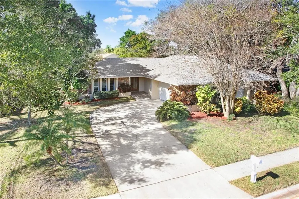 713 Knollwood Drive Largo FL 33770