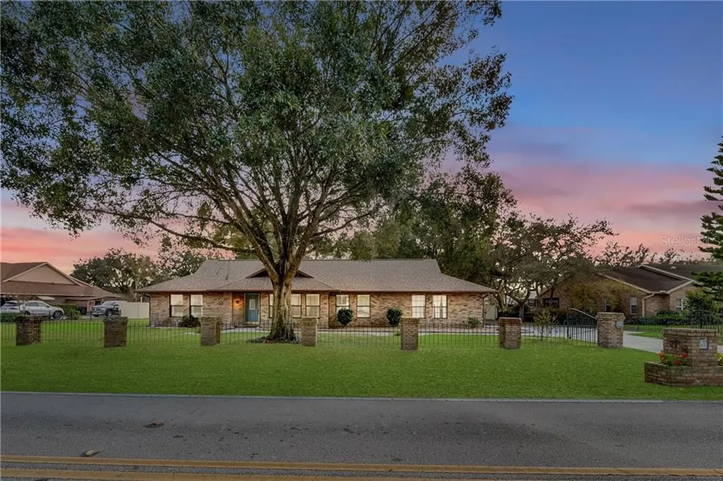 565 Summerhaven Drive Debary FL 32713