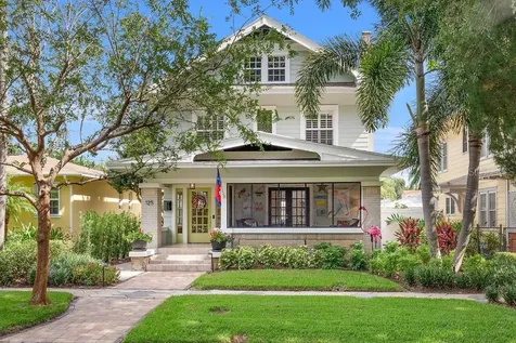125 18th Avenue NE St Petersburg FL 33704