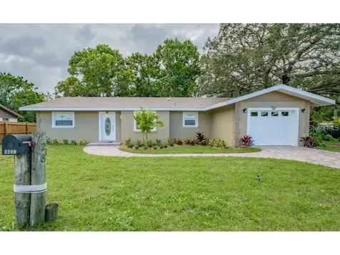 3208 48th Avenue Drive W Bradenton FL 34207