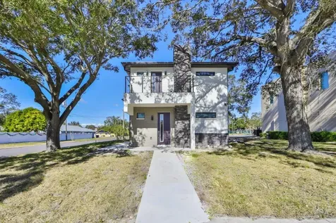 4955 5th Avenue N St Petersburg FL 33710