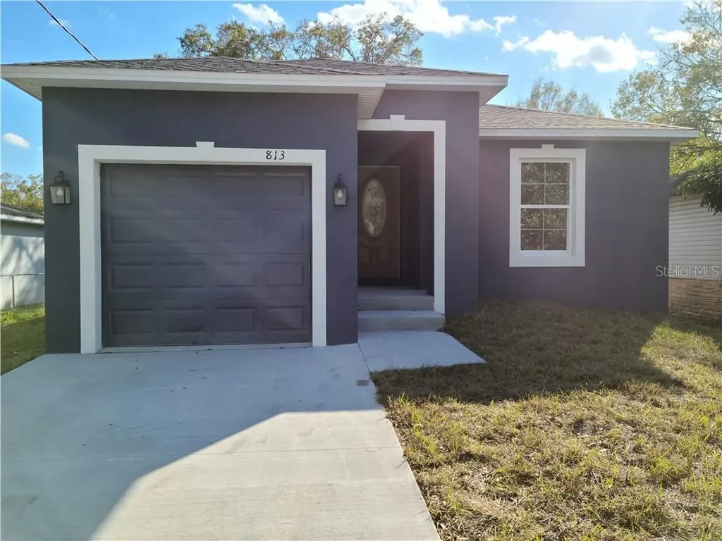 813 W Warren Street Plant City FL 33563