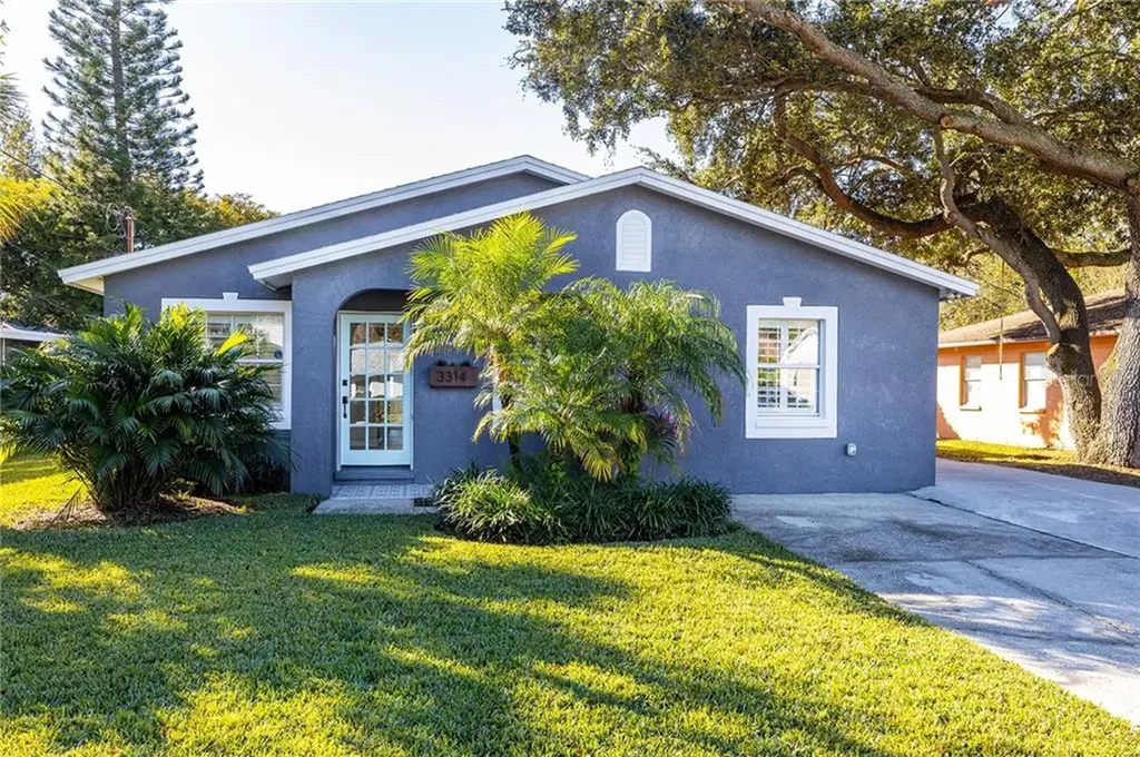 3314 W Napoleon Avenue Tampa FL 33611