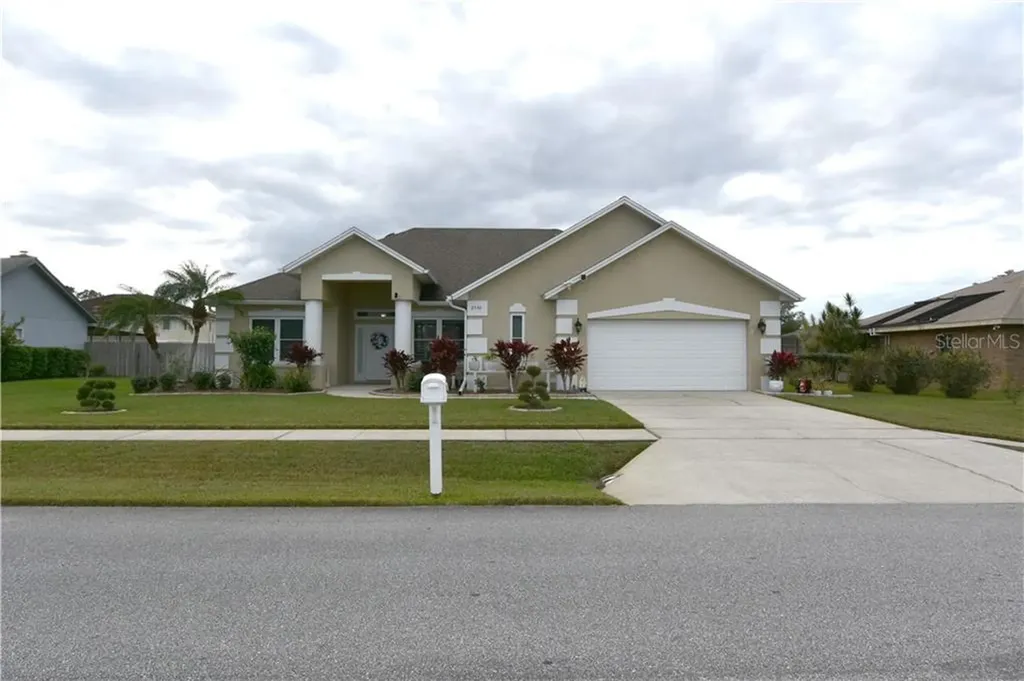 2530 Alabaster Avenue Orlando FL 32833