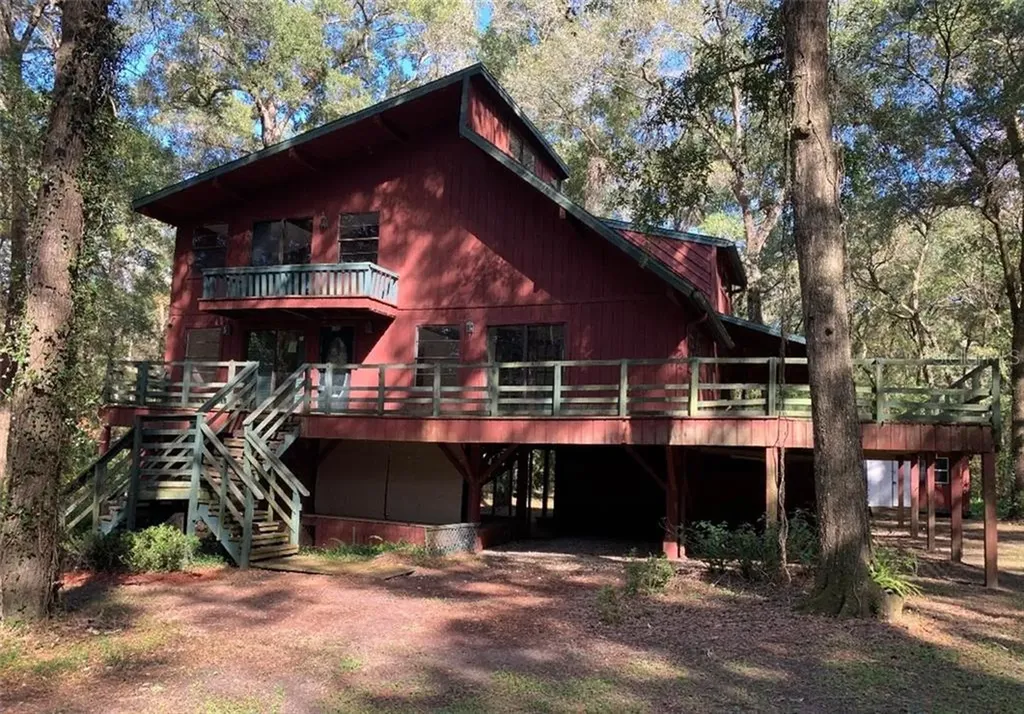35835 Lana Drive Dade City FL 33523