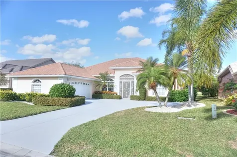 467 Fairway Isles Drive Venice FL 34285