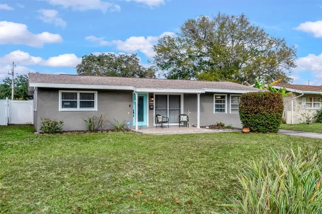 433 43rd Avenue NE St Petersburg FL 33703