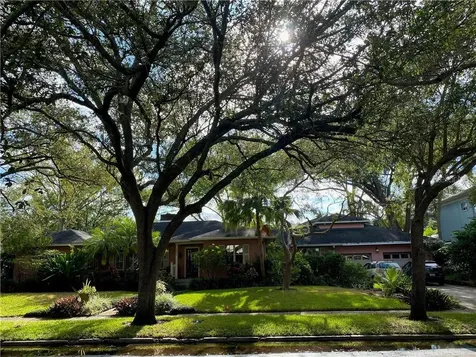 2506 W Edgewood Road Tampa FL 33609