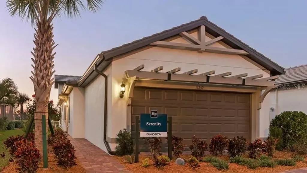 12266 Myrtle Bay Court Sarasota FL 34238