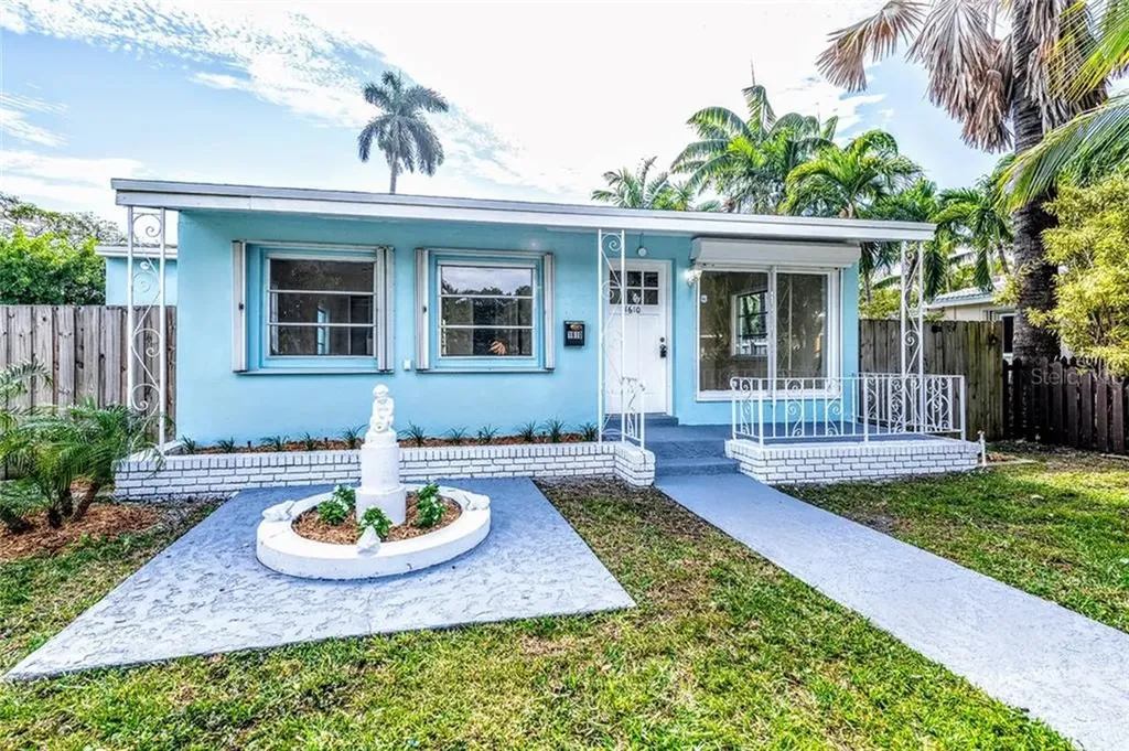 1610 Fletcher Street Hollywood FL 33020