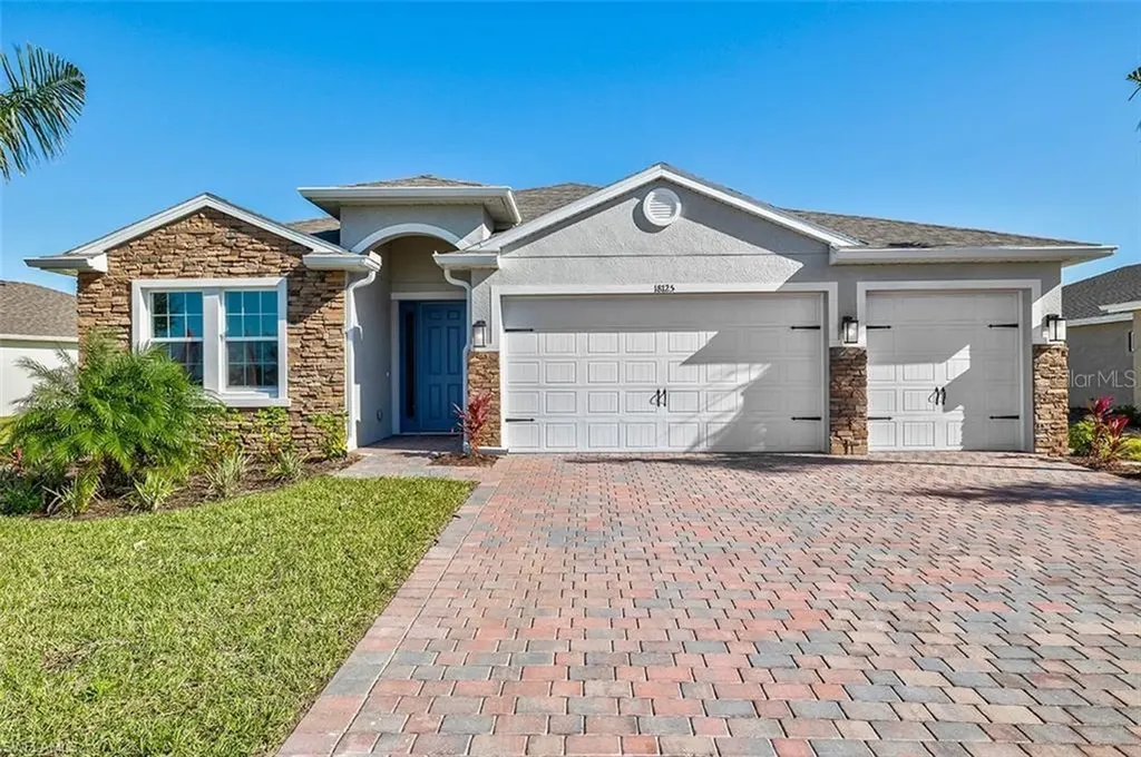 18125 Everson Miles Circle North Fort Myers FL 33917