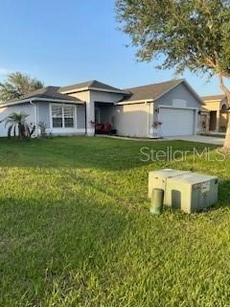 5525 Sycamore Canyon Drive Kissimmee FL 34758