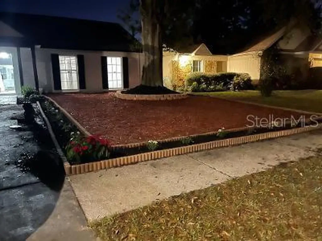 8912 Camino Villa Boulevard Tampa FL 33635