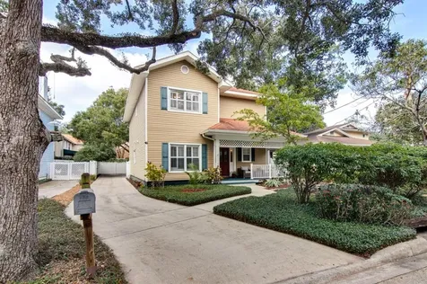 5217 S Jules Verne Court Tampa FL 33611