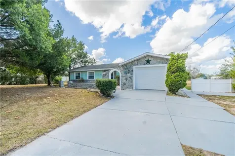 11141 Wren Road Weeki Wachee FL 34614
