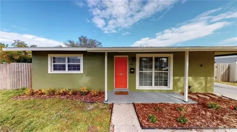 411 42nd Avenue NE St Petersburg FL 33703