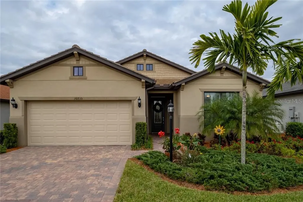 16835 Ellsworth Avenue Bradenton FL 34202
