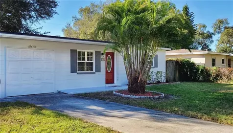 9084 109th Avenue Seminole FL 33777
