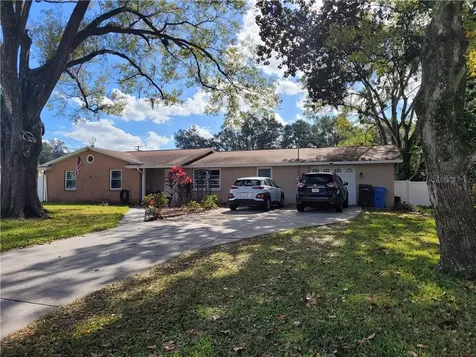 704 Camellia Court Seffner FL 33584
