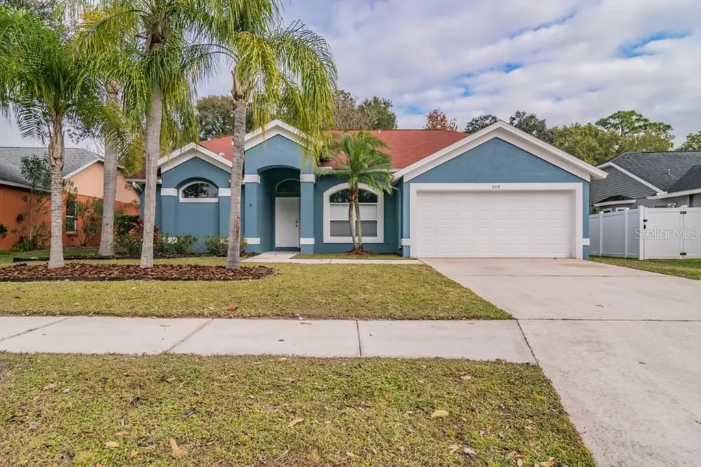 909 50th Street E Bradenton FL 34208