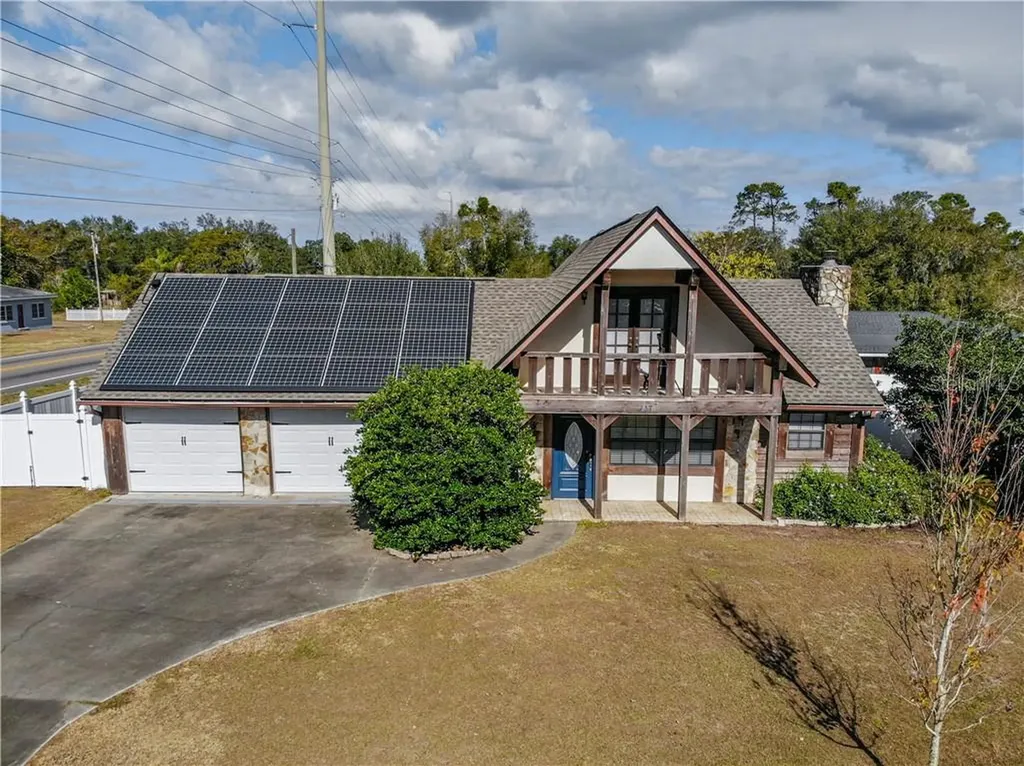 717 Oak Lane Groveland FL 34736