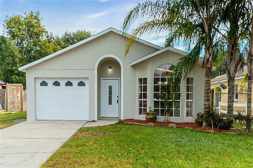 7227 Edgewater Shores Court Orlando FL 32810
