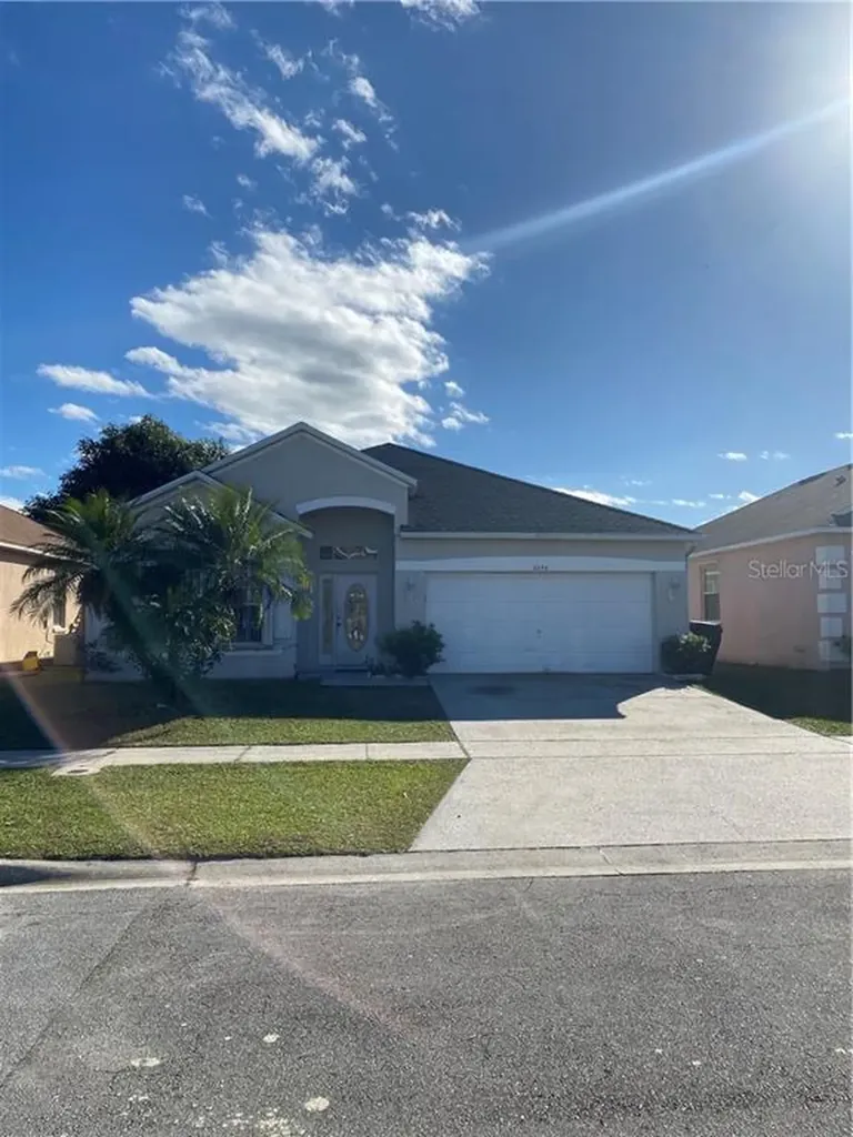 2256 Mallard Creek Circle Kissimmee FL 34743