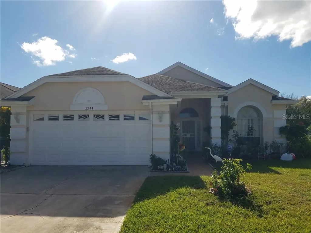 2244 Meadowmouse Street Orlando FL 32837