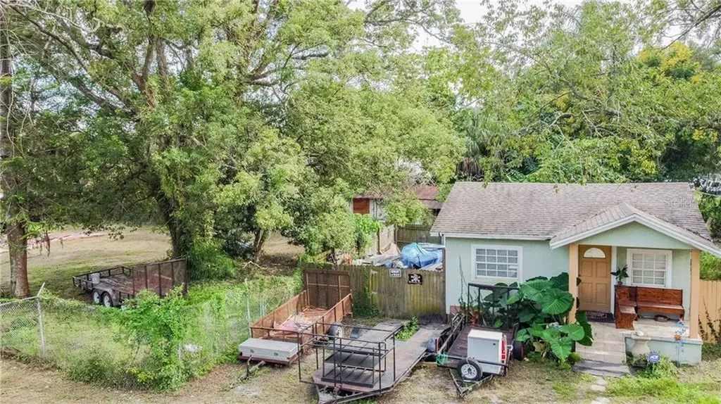 3919 E Curtis Street Tampa FL 33610