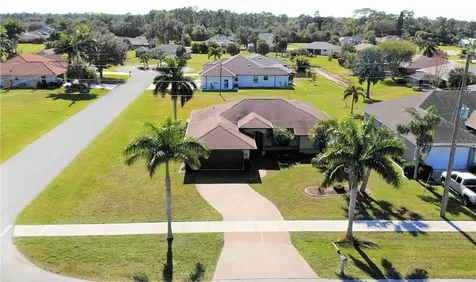 701 Royal Poinciana Punta Gorda FL 33955