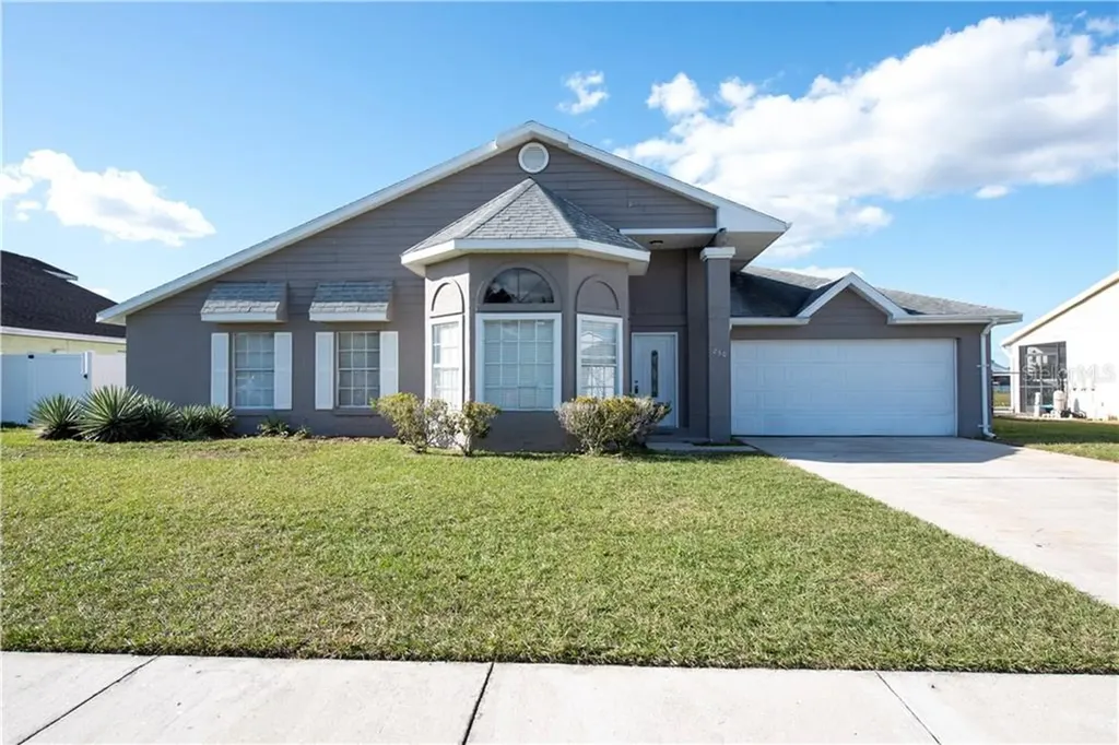 250 Satinwood Circle Kissimmee FL 34743