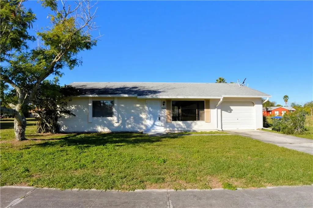 7529 Wexford Street North Port FL 34287