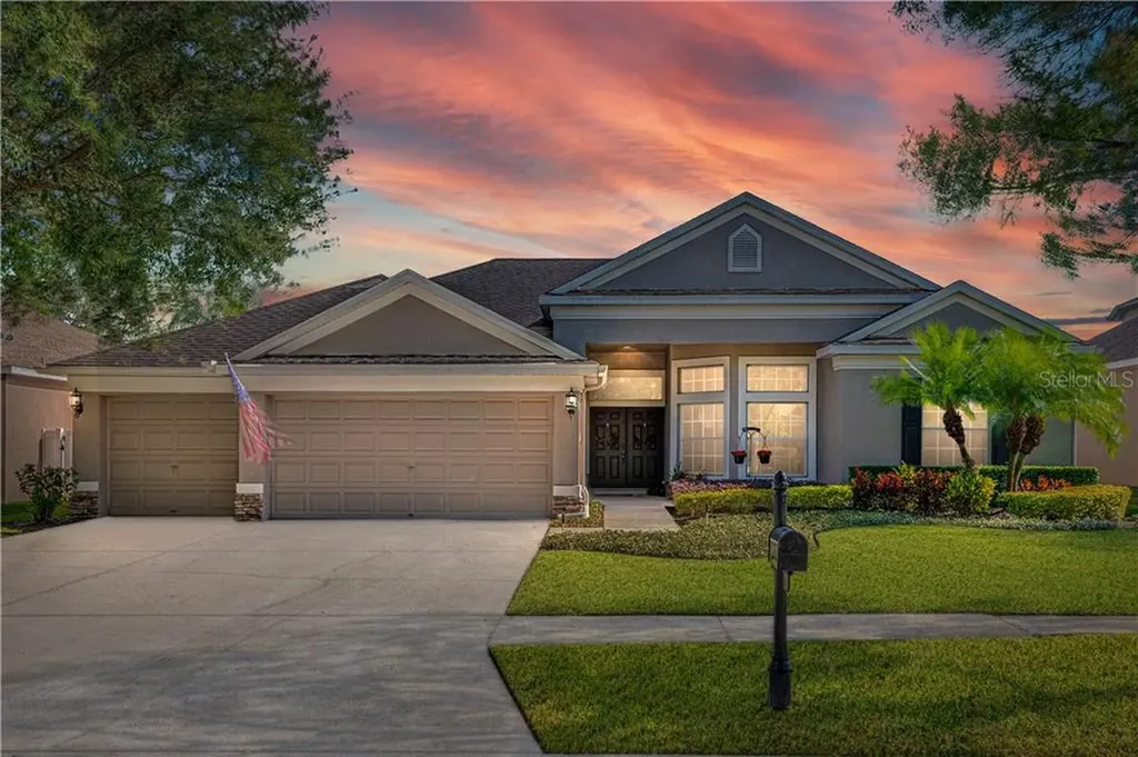2708 Durant Trails Boulevard Dover FL 33527
