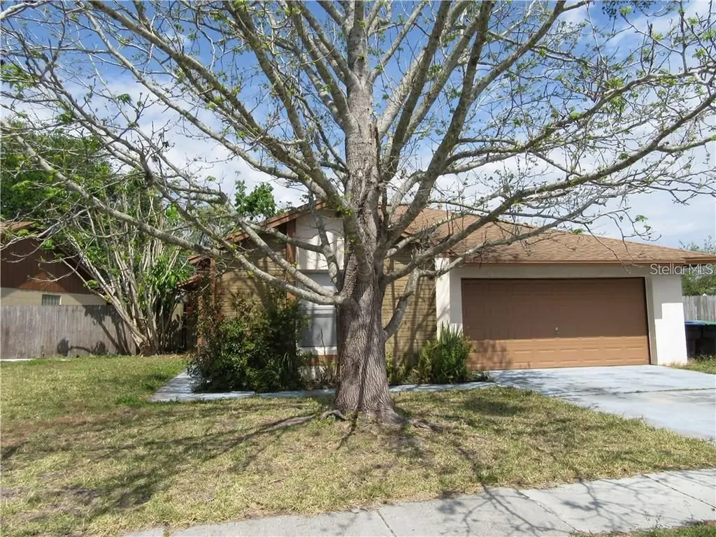 2139 Dill Drive Orlando FL 32837